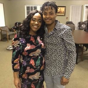 Meet your Posher, Tiara